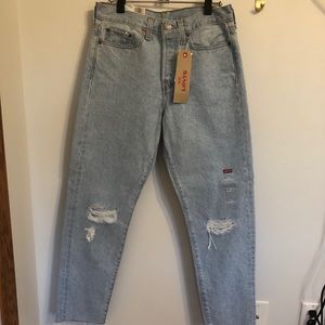 Levi’s 501 Distressed Wedgie Fit Jeans